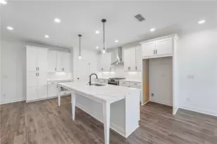 4916 Molder Ave, Buford, GA 30518 - Photo 15