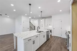 4916 Molder Ave, Buford, GA 30518 - Photo 17