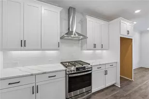 4916 Molder Ave, Buford, GA 30518 - Photo 19