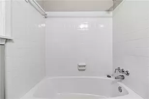4204 Williamsburg Dr, Atlanta, GA 30337 - Photo 31
