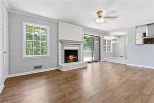 4204 Williamsburg Dr, Atlanta, GA 30337 - Photo 19