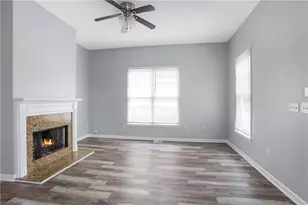 544 Langhorn St SW, Atlanta, GA 30310 - Photo 3