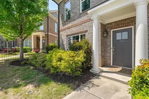 910 Westmoreland Circle Northwest, Atlanta, GA 30318 - Photo 3
