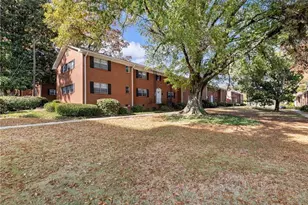 3660 Peachtree Street NE, Atlanta, GA 30319 - Photo 37