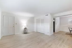 3660 Peachtree Street NE, Atlanta, GA 30319 - Photo 23