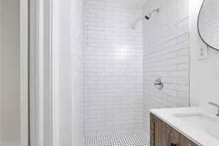 3660 Peachtree Street NE, Atlanta, GA 30319 - Photo 17