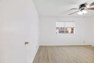 3660 Peachtree Street NE, Atlanta, GA 30319 - Photo 21