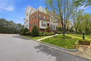 285 Le Gran Bend, Atlanta, GA 30328 - Photo 25