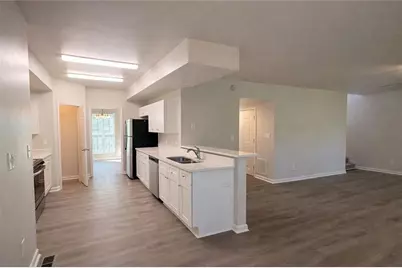 601 Mountain Harbor, Stone Mountain, GA 30087 - Photo 9
