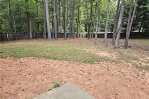 7001 Greenridge Dr, Loganville, GA 30052 - Photo 43