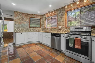 2915 Pond View Court, Marietta, GA 30062 - Photo 17