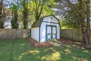 111 Meadowview Ln, Powder Springs, GA 30127 - Photo 37