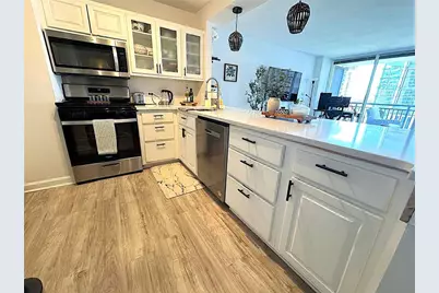 620 Peachtree Street NE #909, Atlanta, GA 30308 - Photo 7