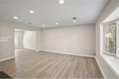 124 Holcomb Ferry Road, Roswell, GA 30076 - Photo 7