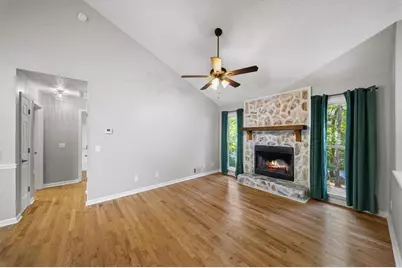 1528 Oakleaf Drive, Auburn, GA 30011 - Photo 11