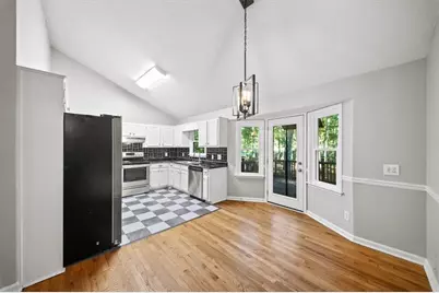 1528 Oakleaf Drive, Auburn, GA 30011 - Photo 7