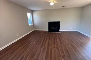 1001 Park Hill Dr, Gainesville, GA 30501 - Photo 5