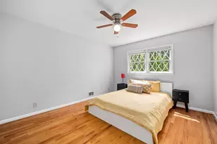 4924 Mountclaire Rd, Stone Mountain, GA 30087 - Photo 27