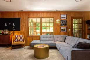 4924 Mountclaire Rd, Stone Mountain, GA 30087 - Photo 5