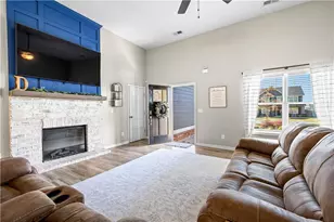 161 Springwood Dr, Carrollton, GA 30117 - Photo 7