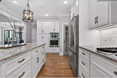 122 Brookfield Court SE, White, GA 30114 - Photo 15