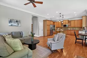 300 Arbor Green Ln, Alpharetta, GA 30004 - Photo 15