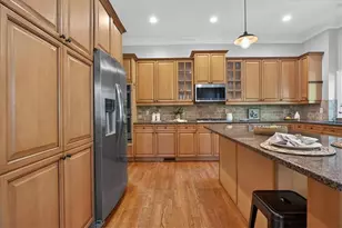 300 Arbor Green Ln, Alpharetta, GA 30004 - Photo 17