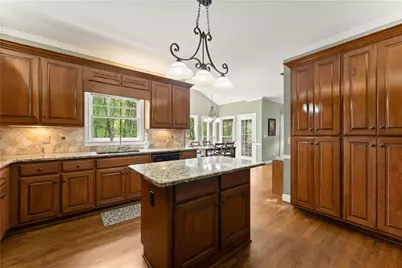 1202 Chadwick Lake Drive, Lawrenceville, GA 30043 - Photo 9