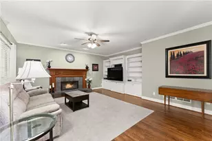 1202 Chadwick Lake Dr, Lawrenceville, GA 30043 - Photo 17