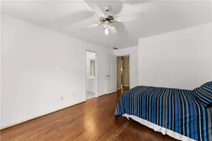 1202 Chadwick Lake Dr, Lawrenceville, GA 30043 - Photo 31