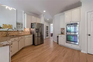 6440 Whitestone Pl, Johns Creek, GA 30097 - Photo 19