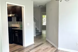 2292 Wellington Cir, Lithonia, GA 30058 - Photo 11