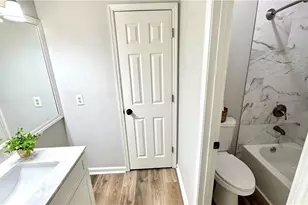 2292 Wellington Cir, Lithonia, GA 30058 - Photo 17