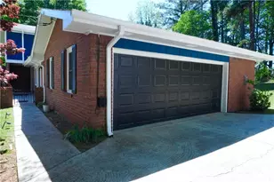 2421 Fieldstone Dr SE, Conyers, GA 30013 - Photo 3