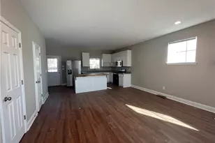 522 Liberty Pk Dr, Gainesville, GA 30501 - Photo 3