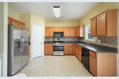 1963 Lakeshore Overlook Circle NW, Kennesaw, GA 30152 - Photo 9