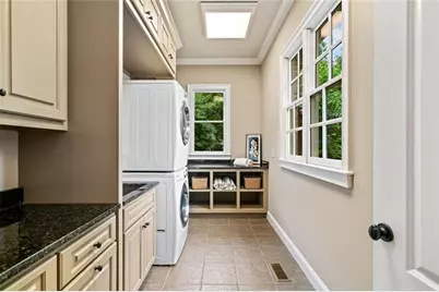 4304 Berkford Circle NE, Brookhaven, GA 30319 - Photo 27