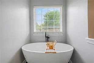 240 Valley Brook Dr, Covington, GA 30016 - Photo 19