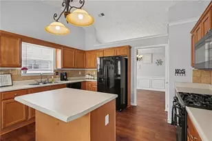 240 Valley Brook Dr, Covington, GA 30016 - Photo 9