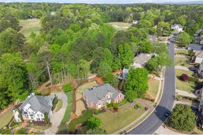 1043 Towne Lake Hills E, Woodstock, GA 30189 - Photo 7