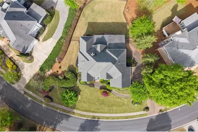 1043 Towne Lake Hills E, Woodstock, GA 30189 - Photo 15