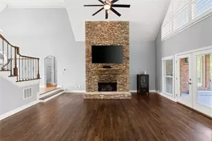 1043 Towne Lk Hls E, Woodstock, GA 30189 - Photo 47