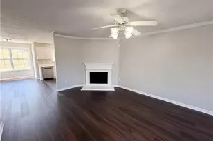 6901 Malvern Ct, Lithonia, GA 30038 - Photo 3