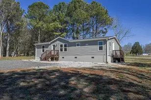 285 Trotters Way, Jefferson, GA 30549 - Photo 3