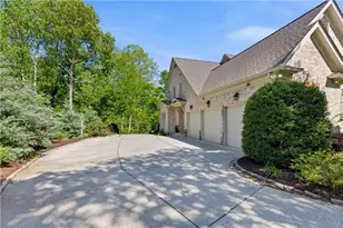 215 Sherwood Pass, Roswell, GA 30075 - Photo 105