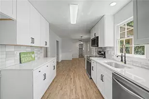 1263 Summit Chase Dr, Snellville, GA 30078 - Photo 17