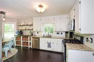 304 Cacique Ct, Woodstock, GA 30188 - Photo 17