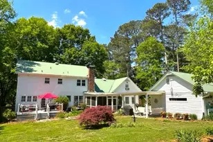 7635 Nesbit Ferry Rd, Sandy Springs, GA 30350 - Photo 47