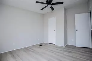 410 Crystal Dr, Carrollton, GA 30116 - Photo 23