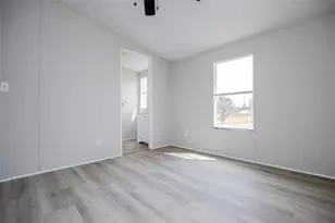 410 Crystal Dr, Carrollton, GA 30116 - Photo 25